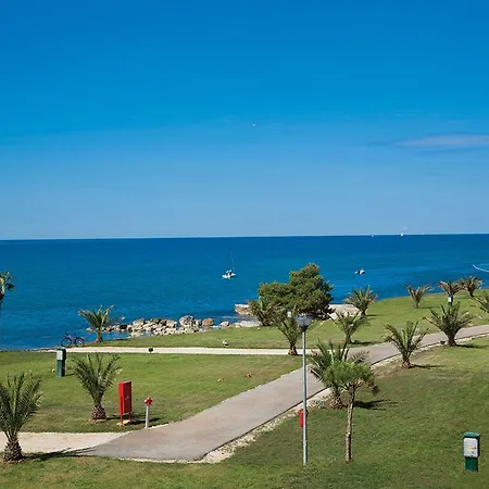 Trojka Novigrad Istria