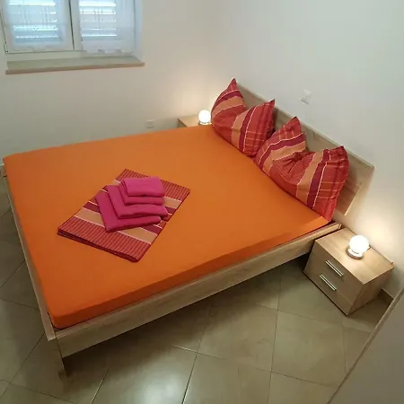 Trojka Appartamento Novigrad Istria