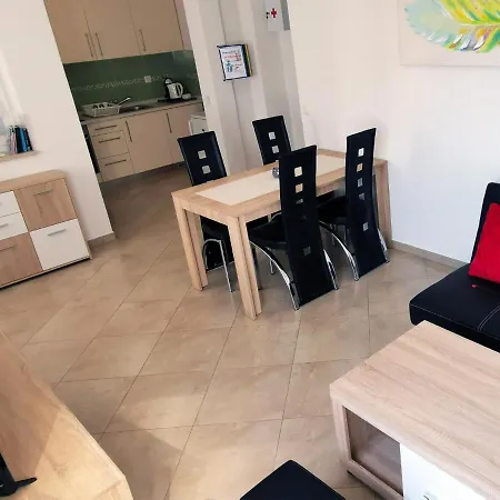 Trojka Apartman Novigrad (Istria)