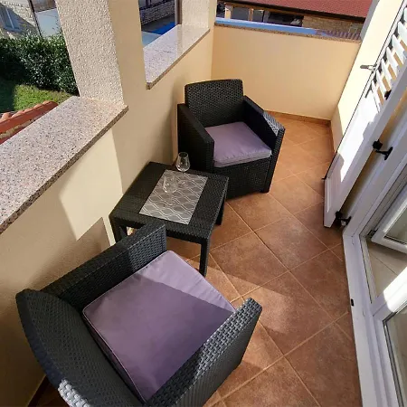 Trojka Apartment *